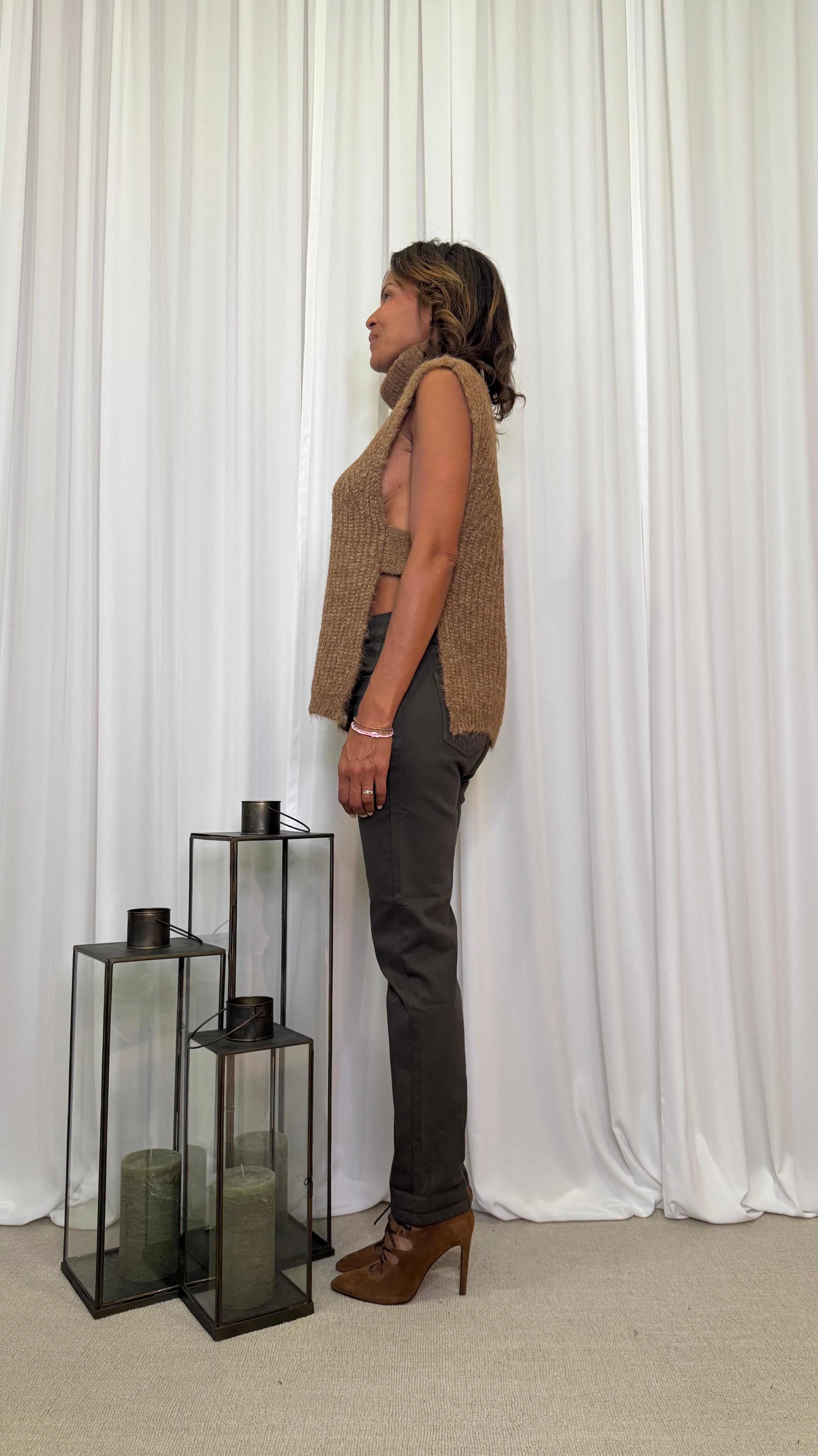 GILET COLLO ALTO IN MAGLIA