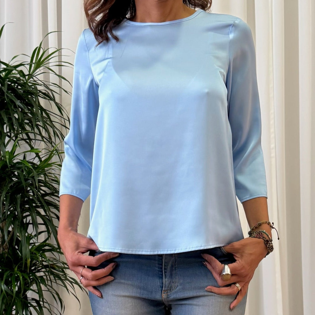 BLUSA