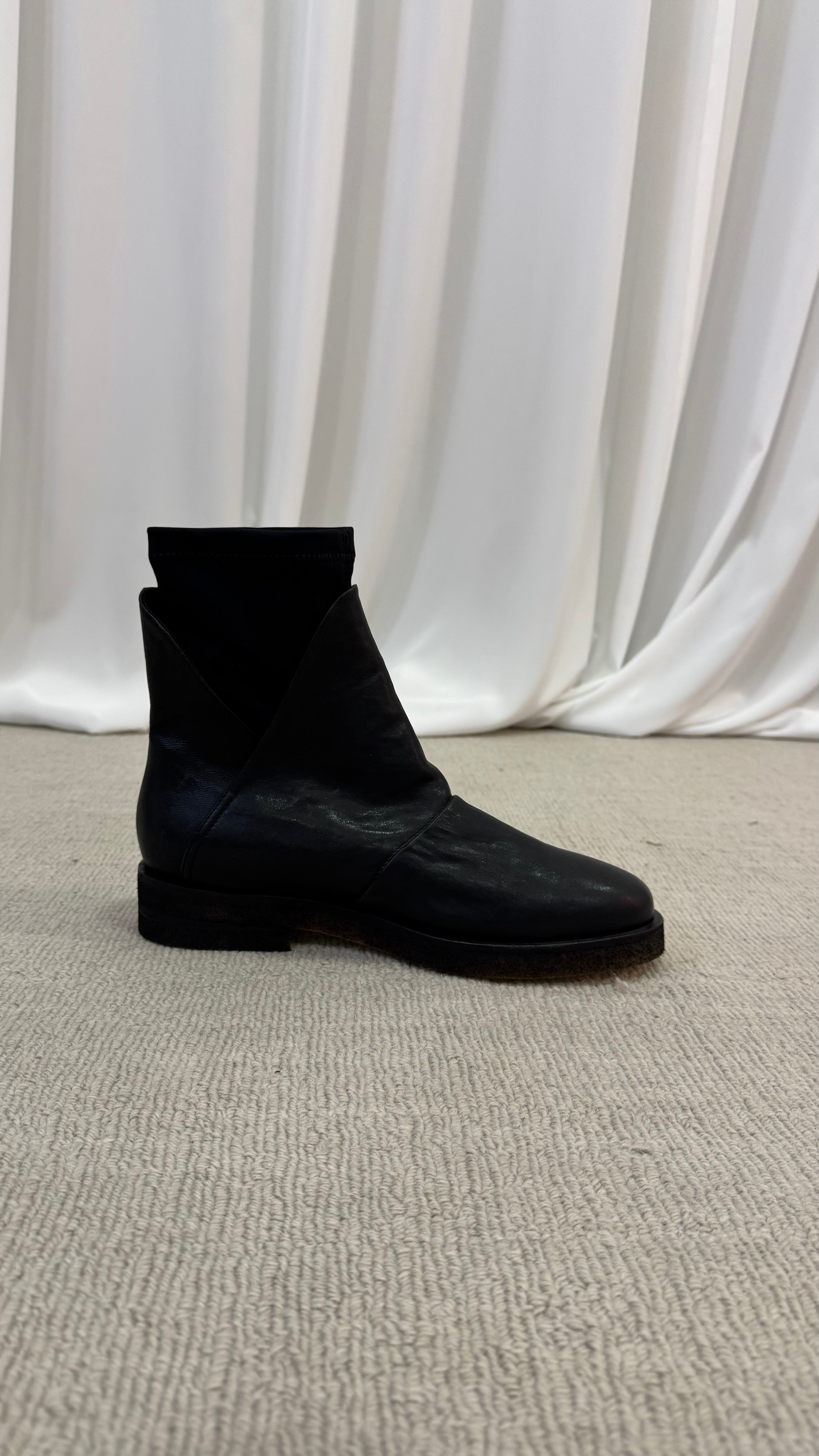 STIVALETTO