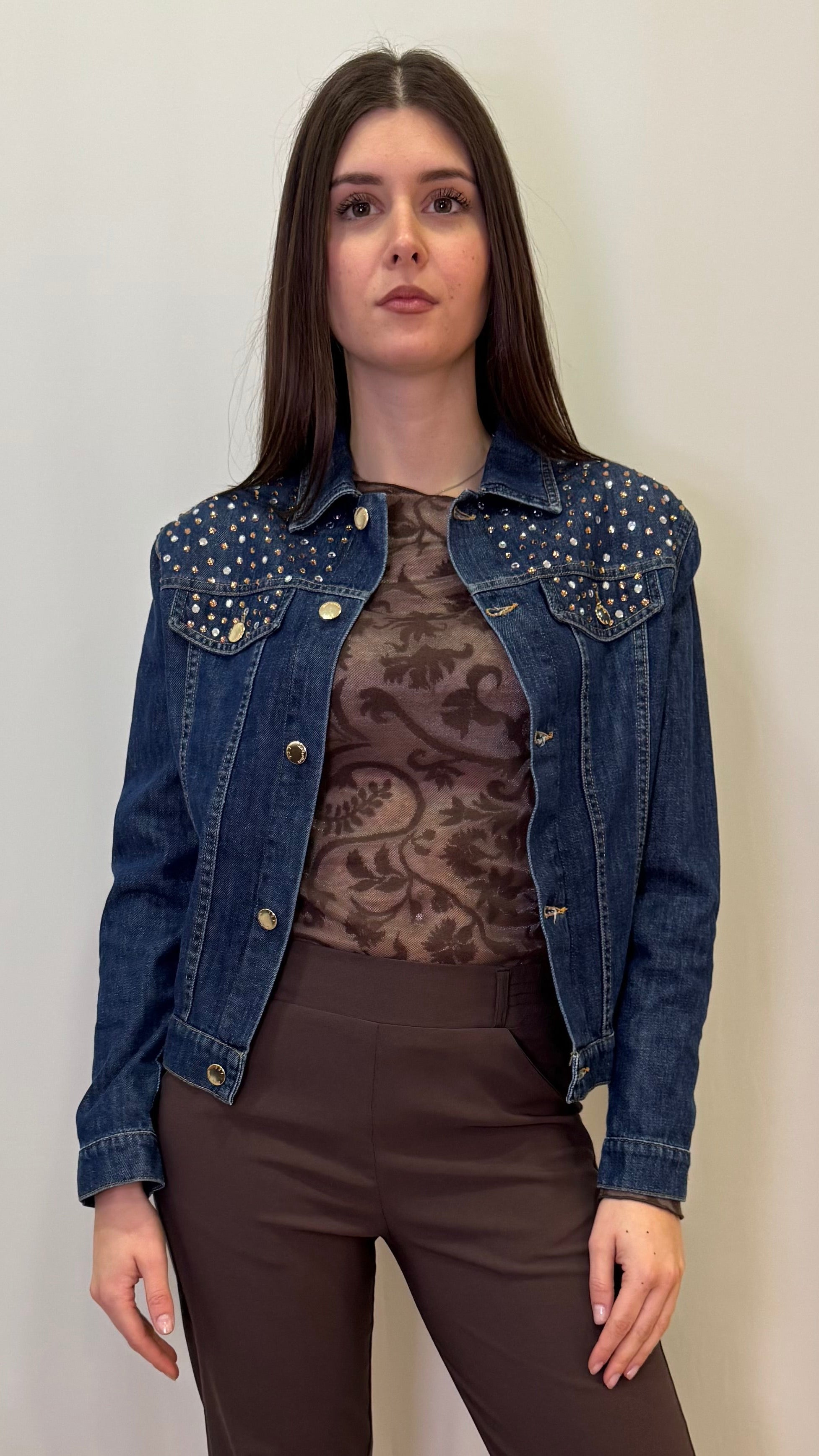 DENIM JACKET WITH RHINESTONE