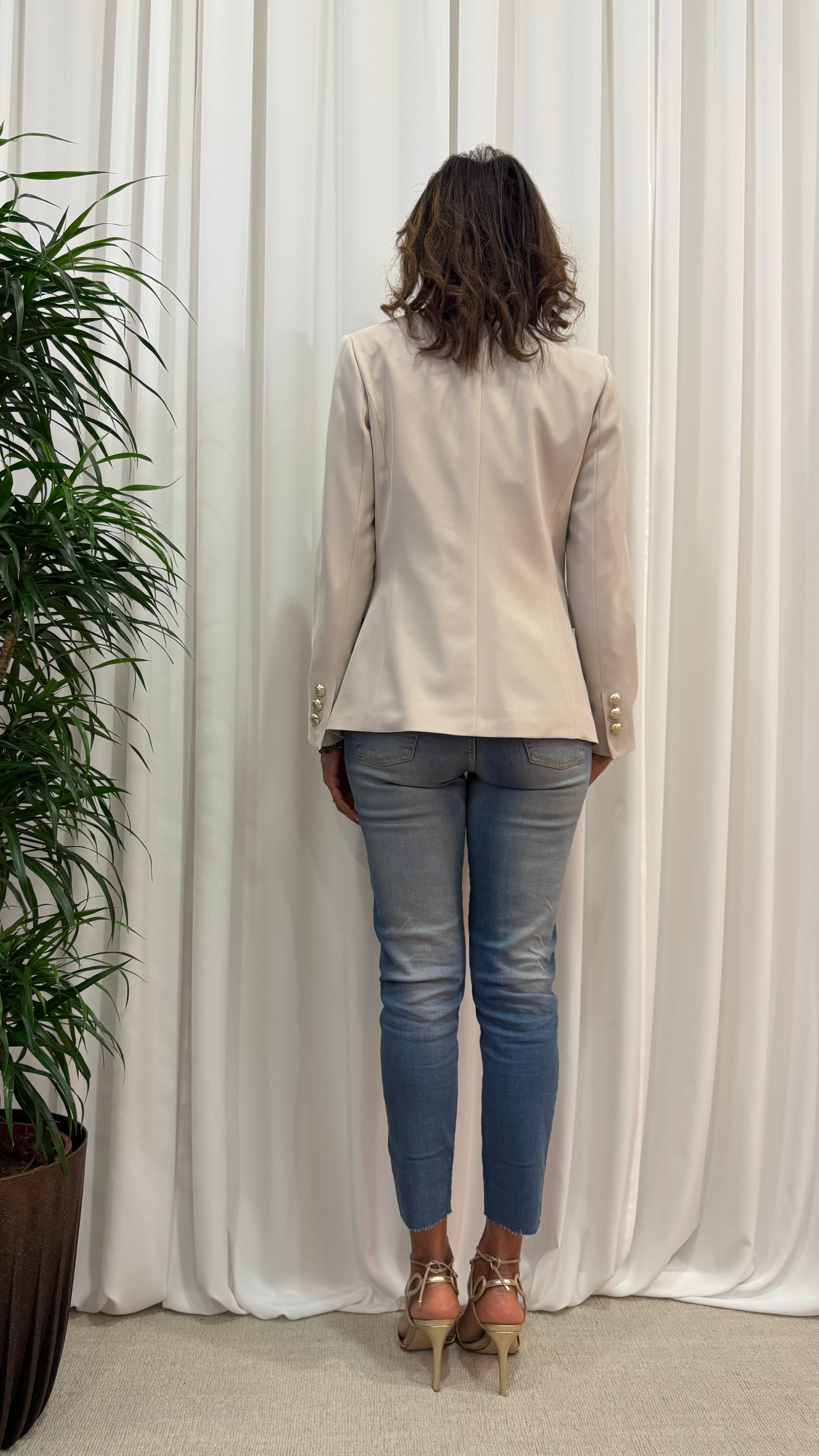 DOUBLE-BREASTED BLAZER WITH GOLD BUTTONS