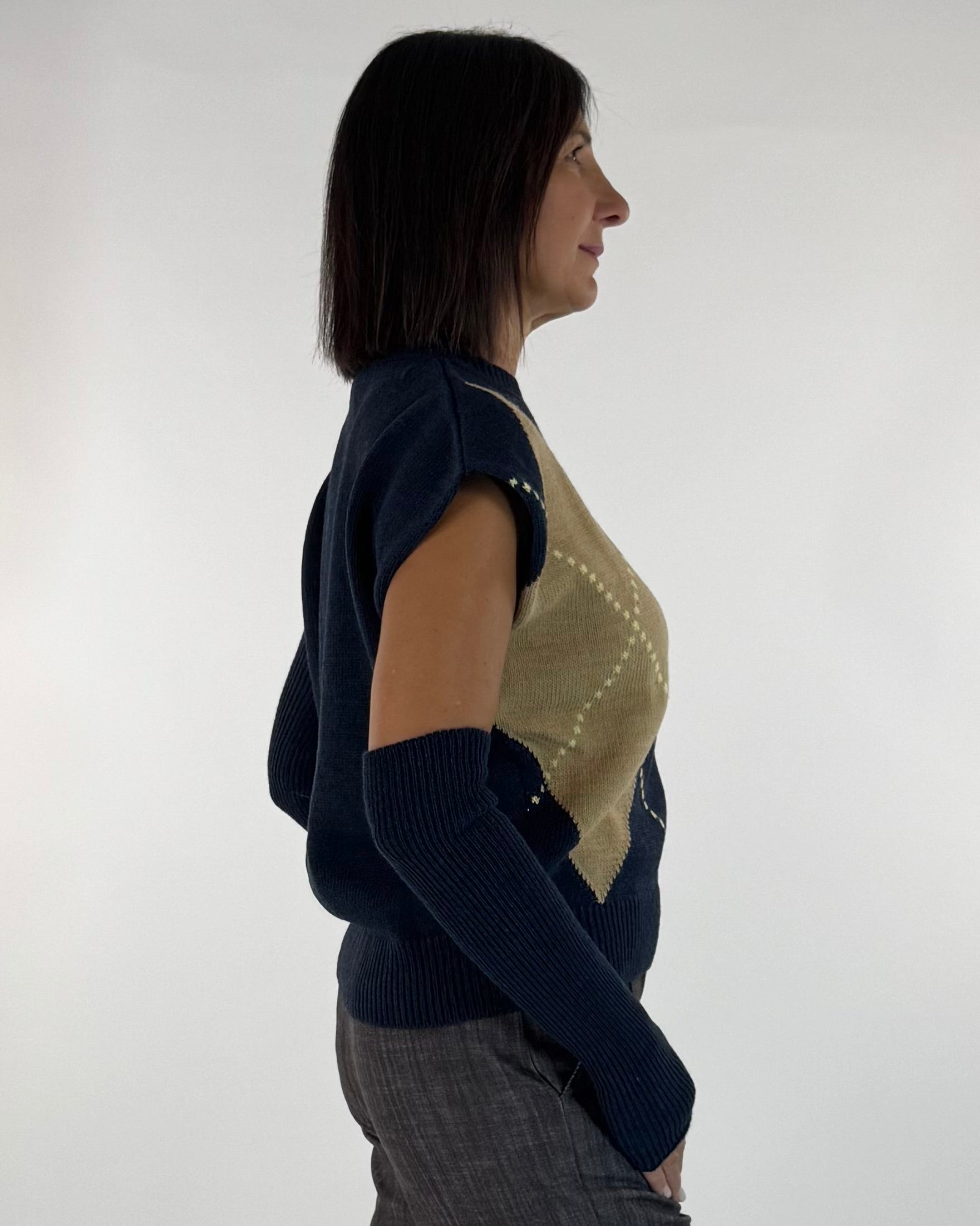 GILET CON MANICOTTI