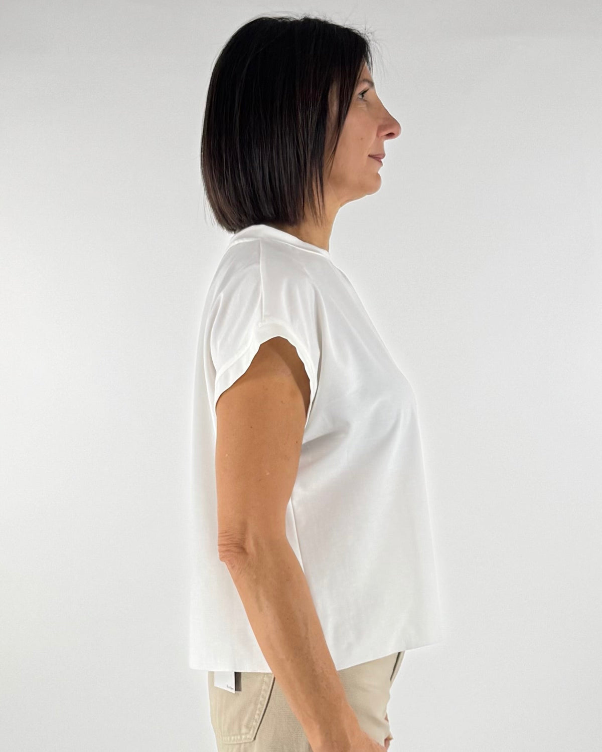 T-SHIRT MANICA SCESA