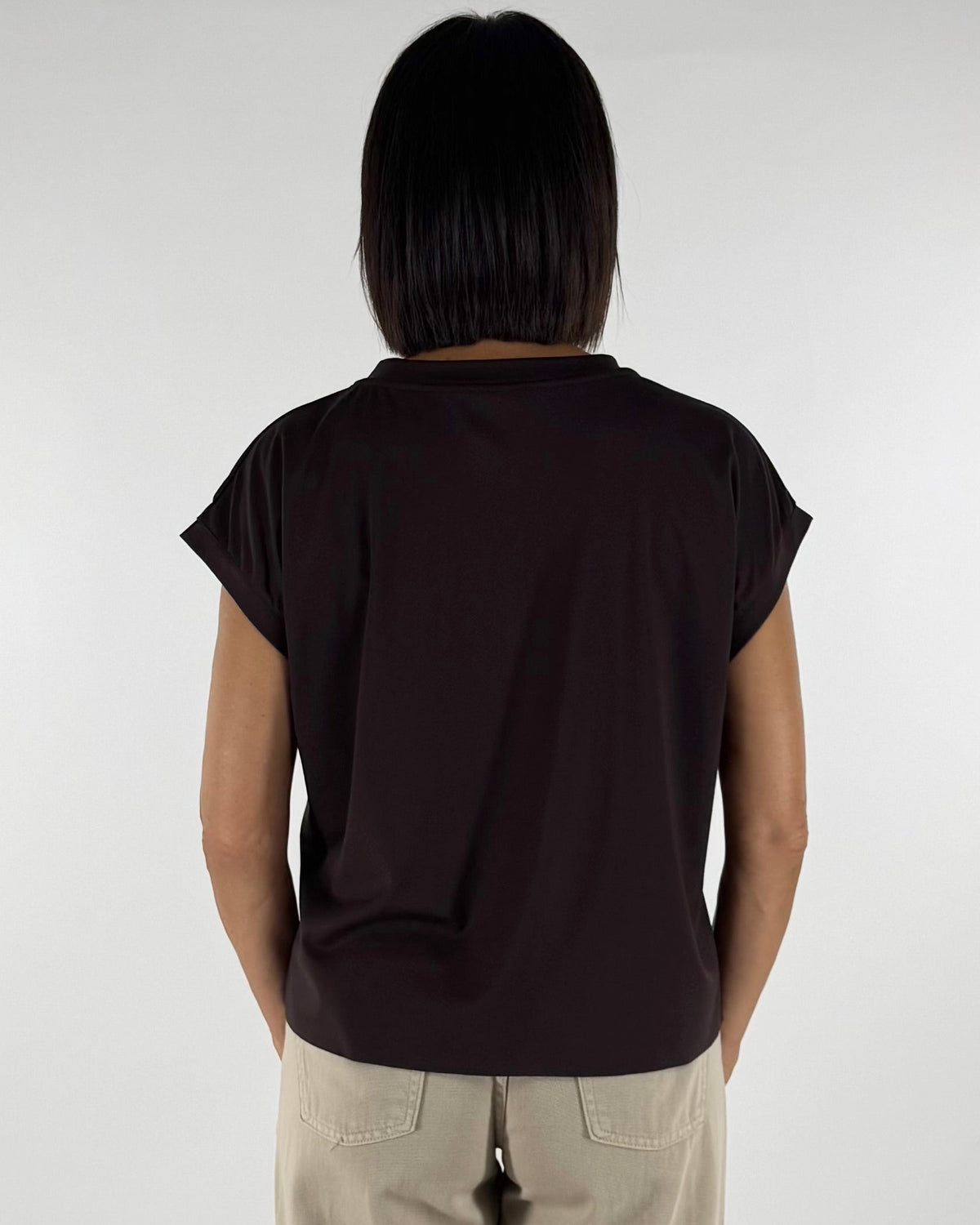 T-SHIRT MANICA SCESA