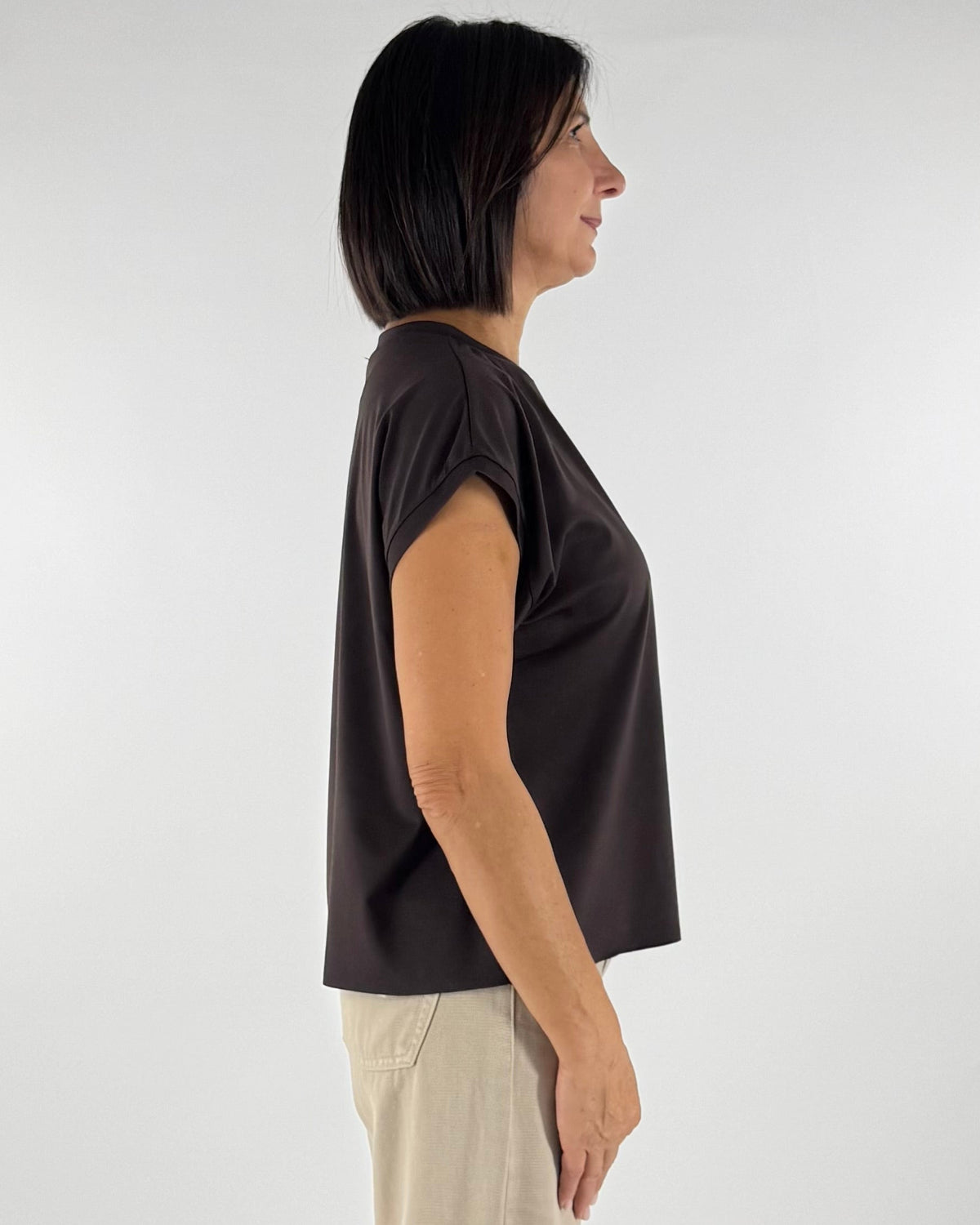 T-SHIRT MANICA SCESA