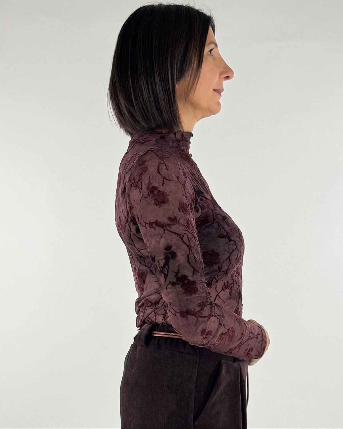 MAGLIA IN TULLE RICAMATO