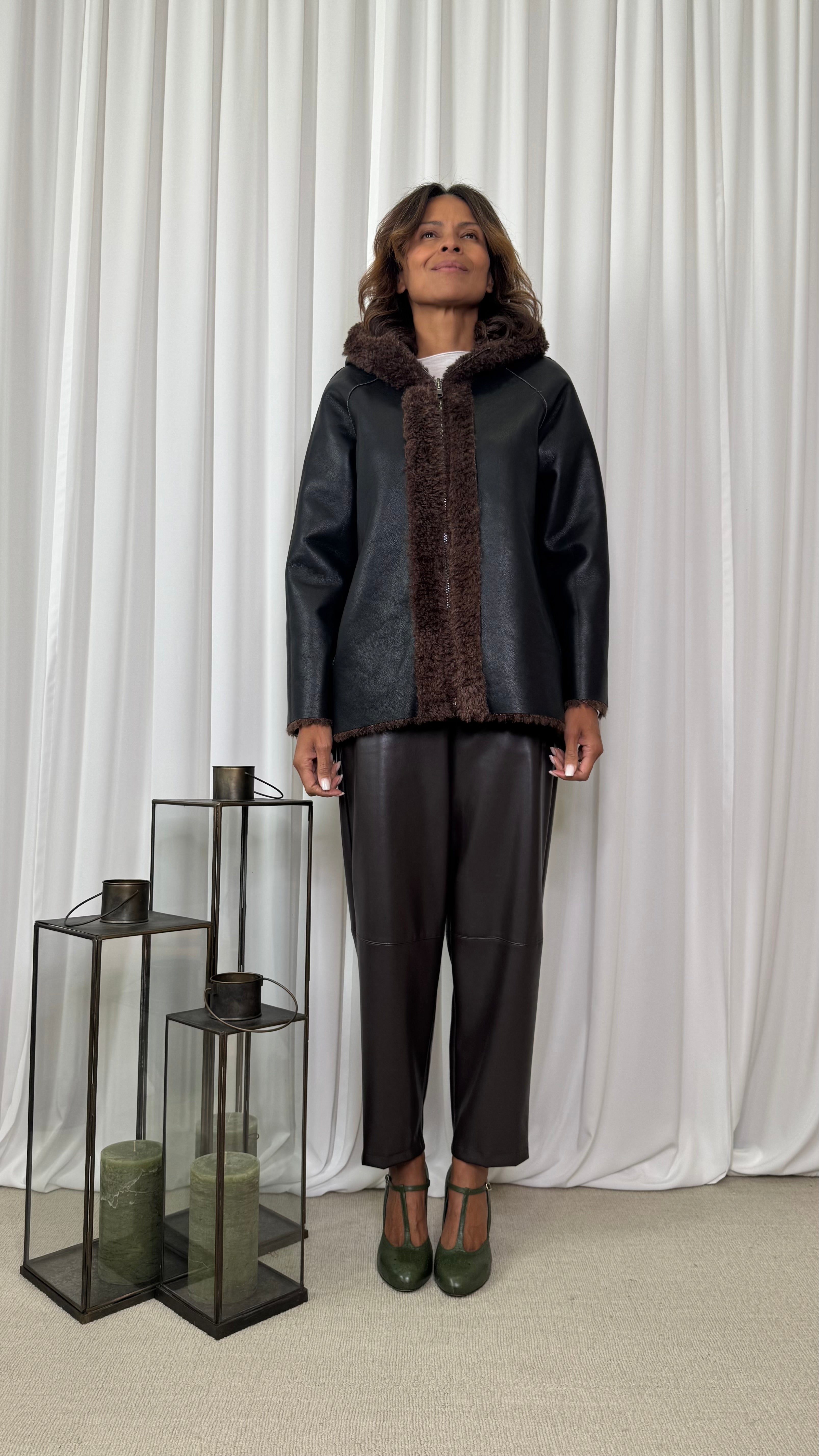 GIACCONE CON CAPPUCCIO REVERSIBILE IN ECOPELLE E TEDDY