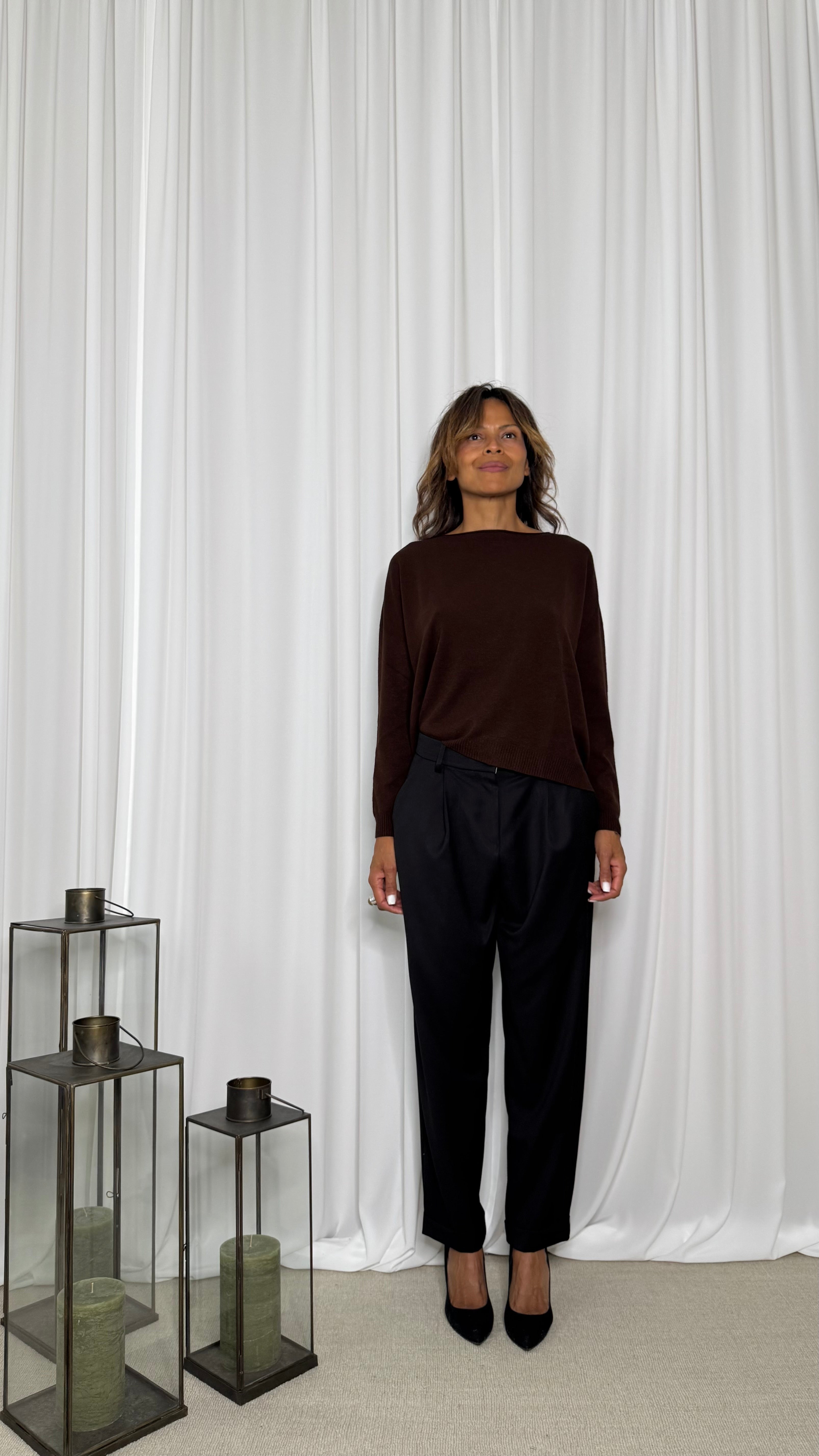 PANTALONE CON PINCES