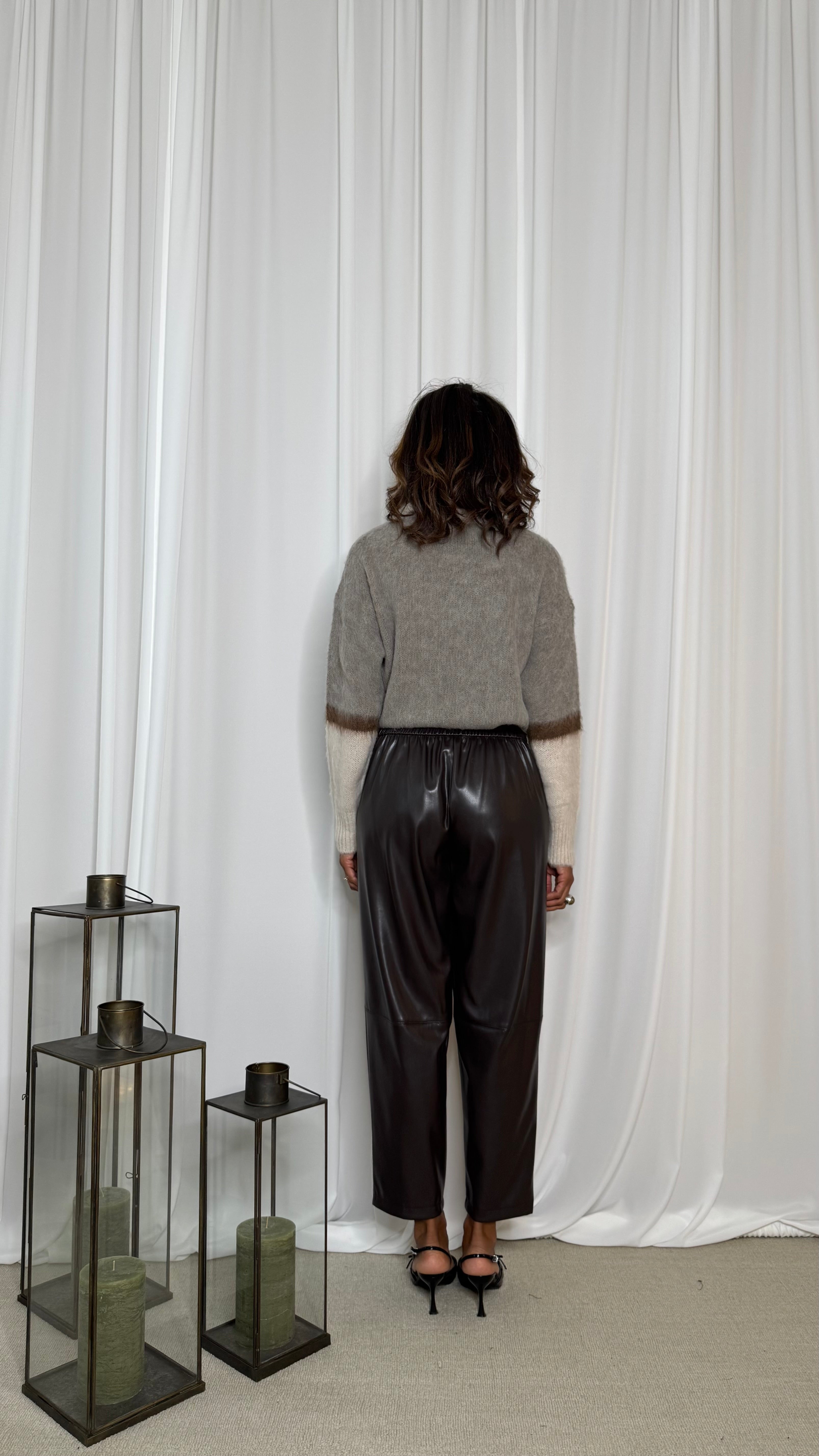PANTALONE IN ECOPELLE