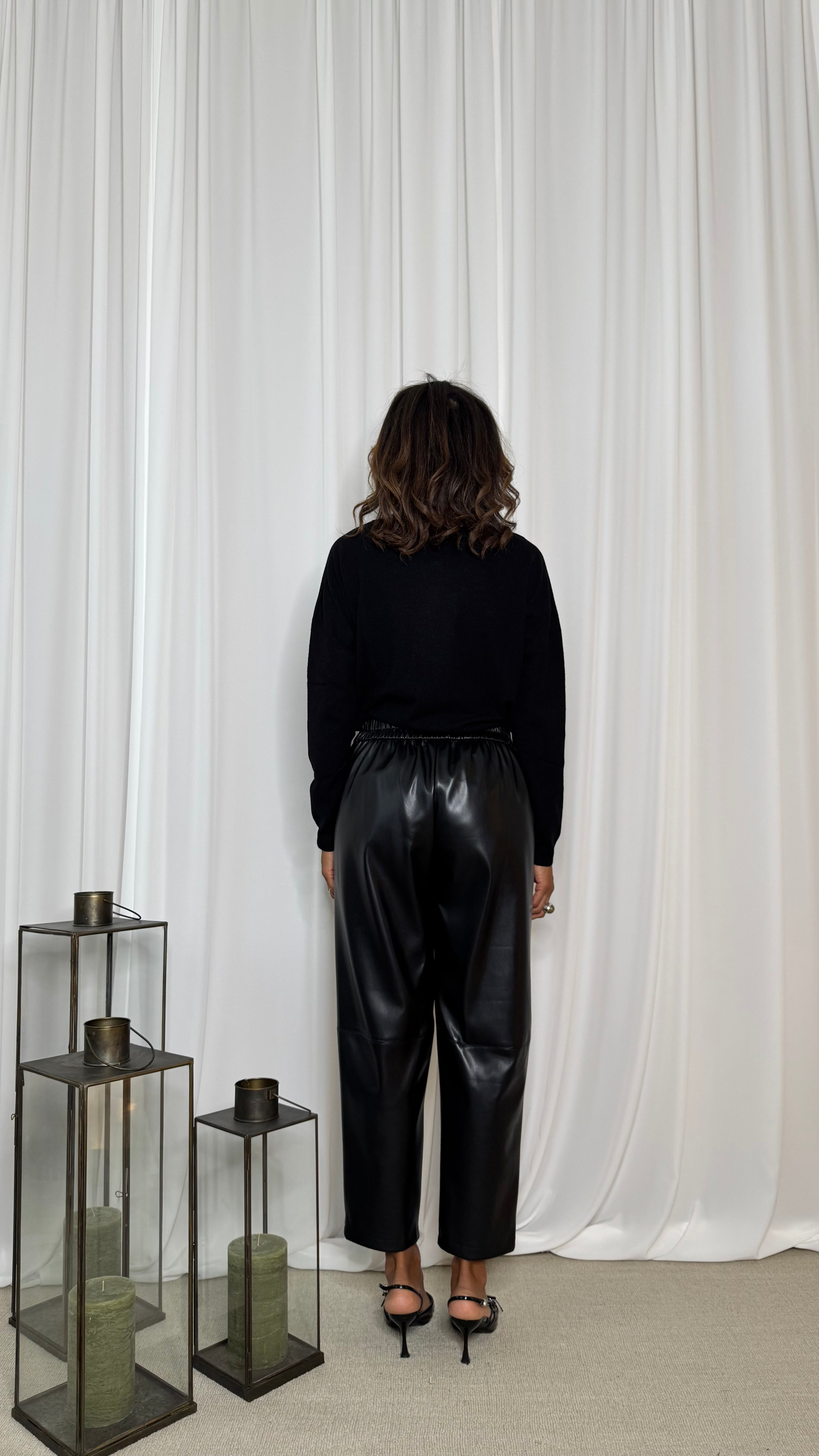 PANTALONE IN ECOPELLE