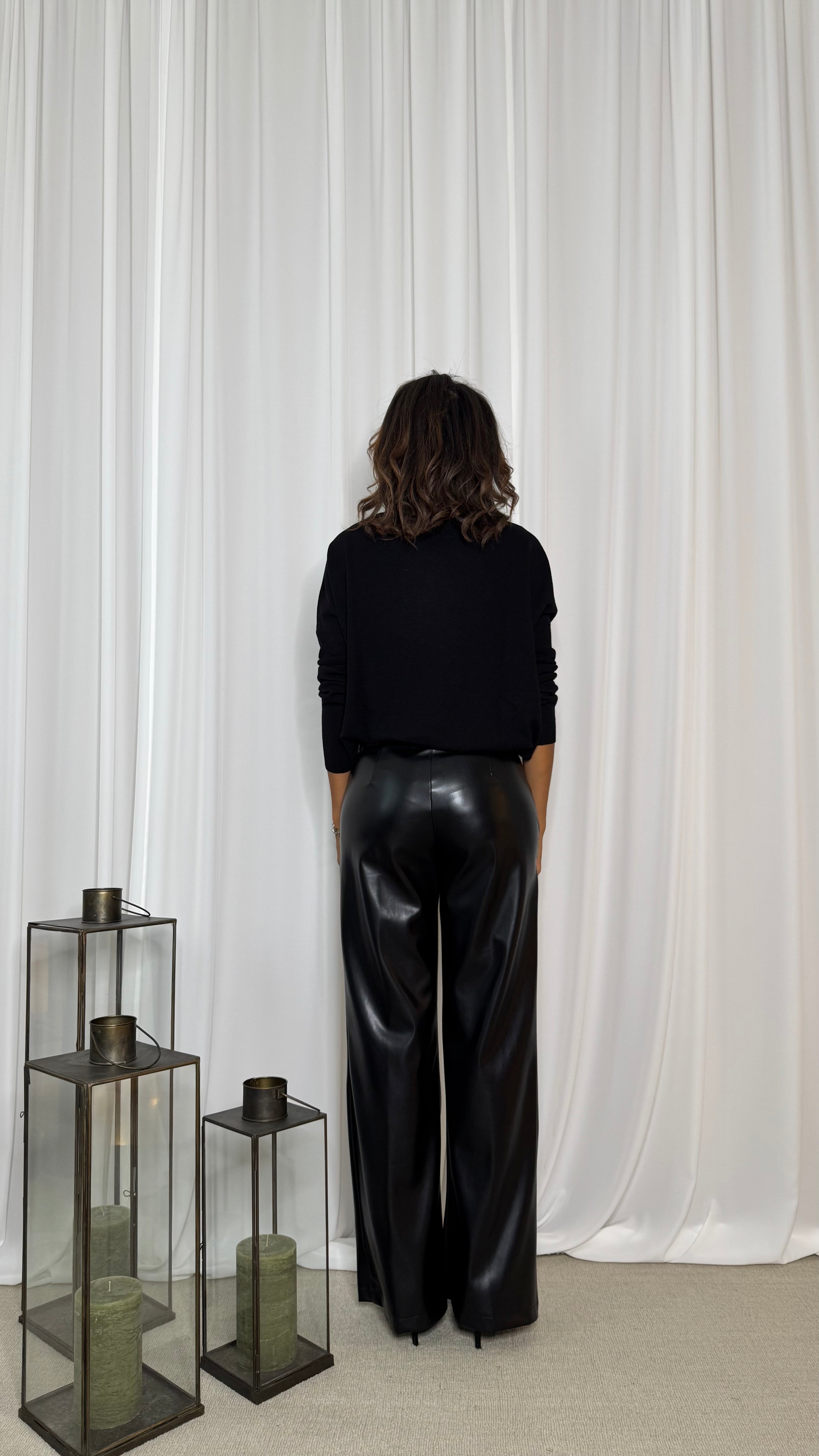 PANTALONE GAMBA DRITTA IN ECOPELLE