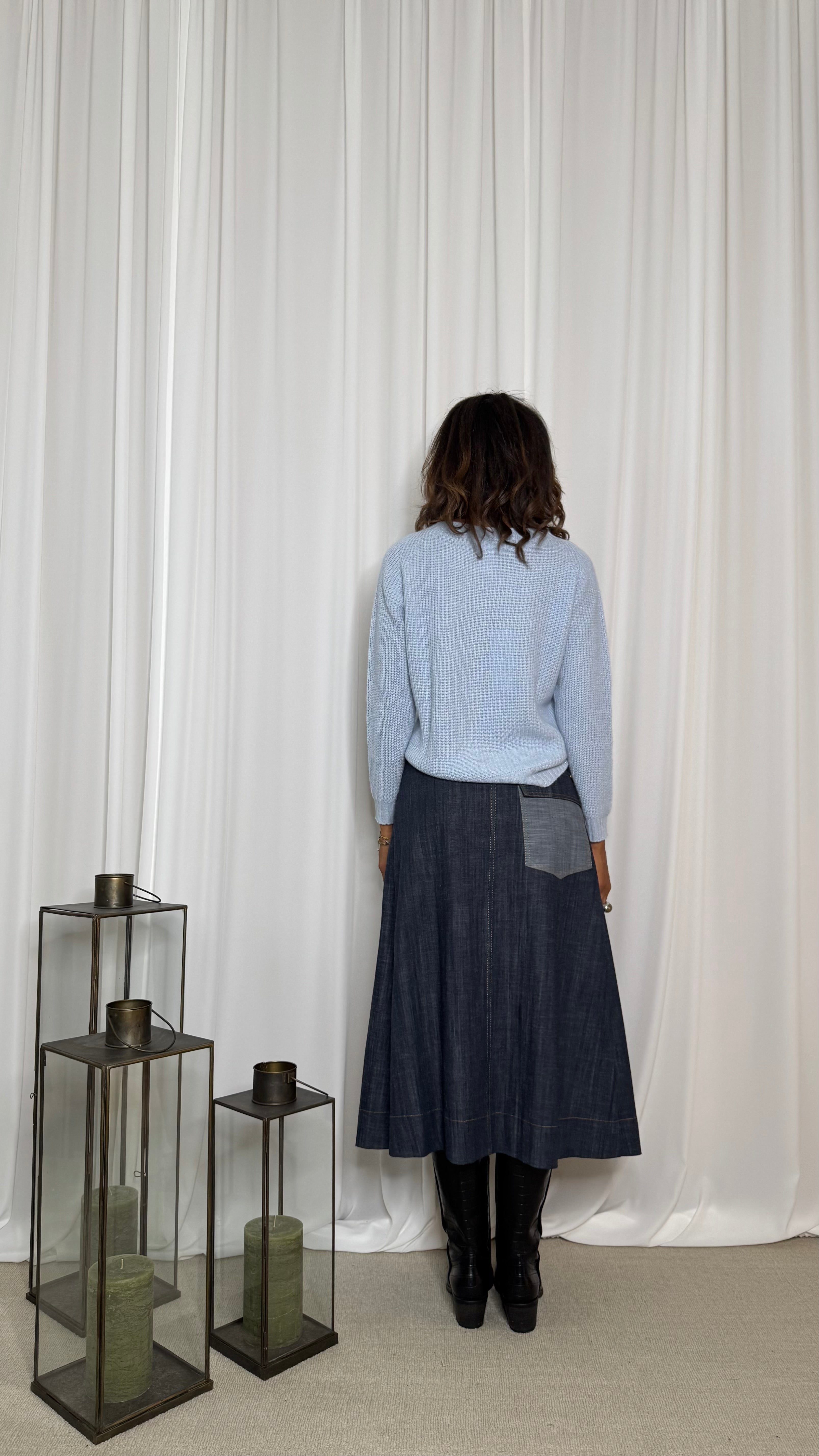 LONG SKIRT WITH FRONT PLEATED