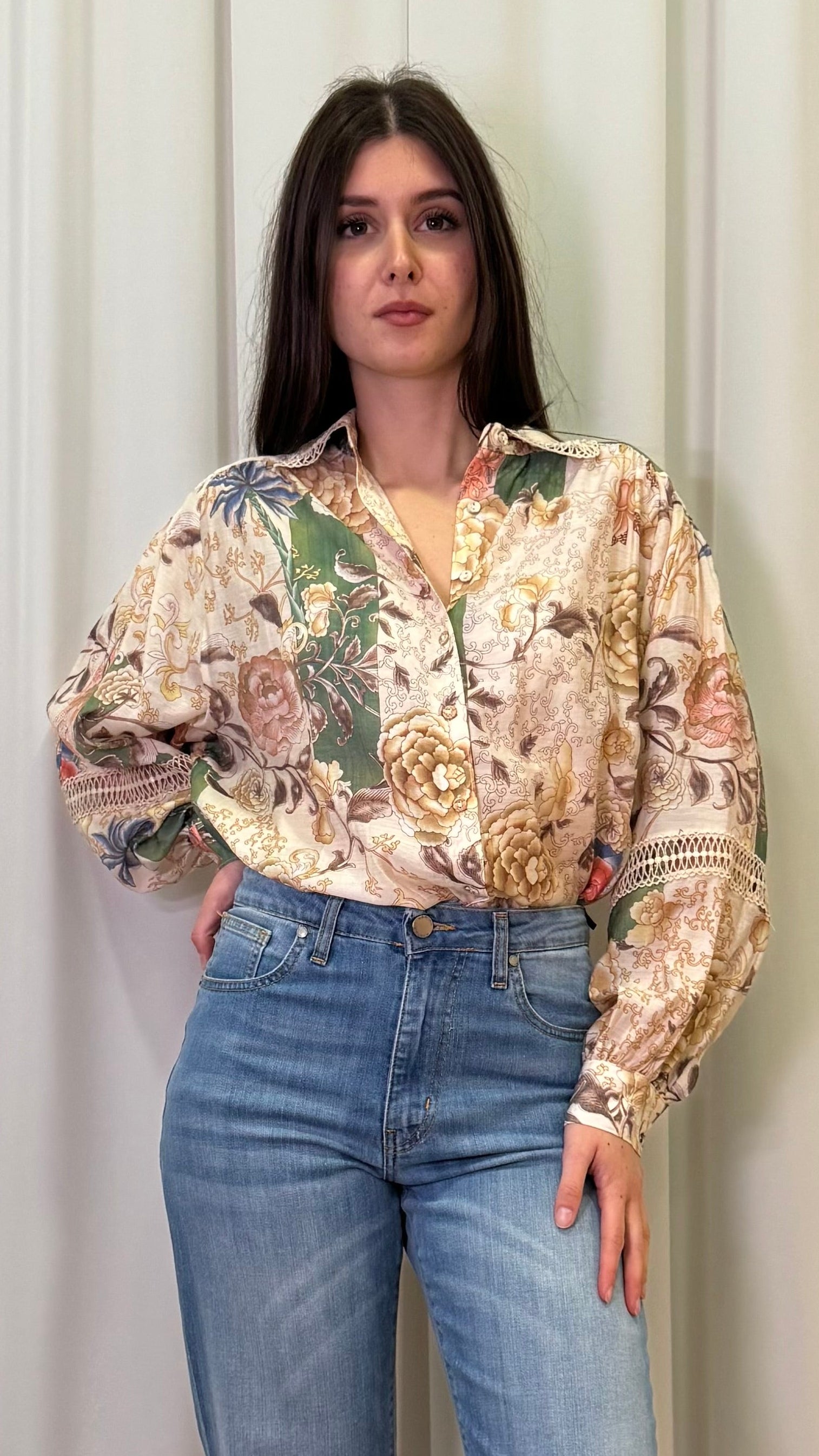 CAMICIA CON STAMPA FLOREALE