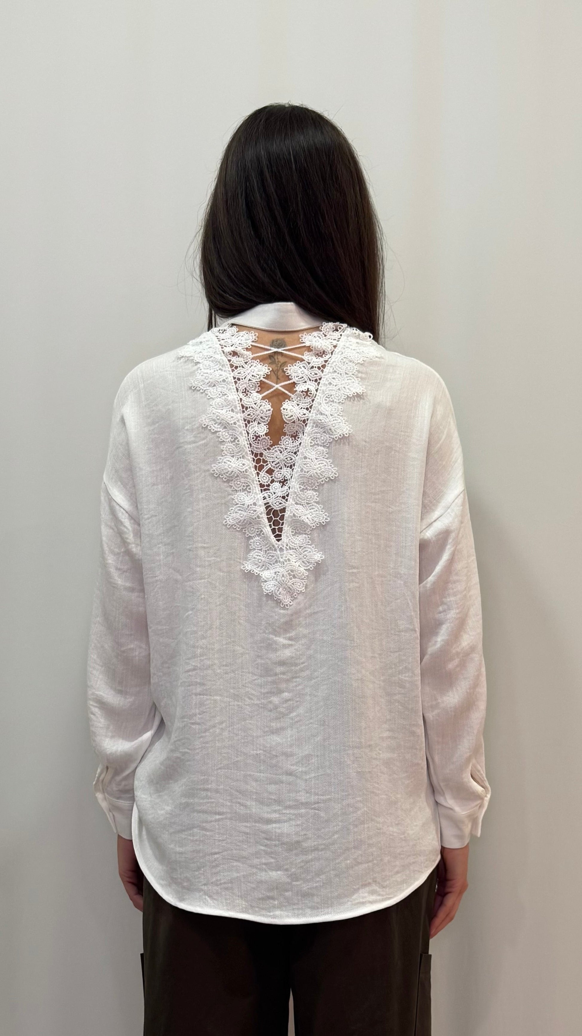 CAMICIA COLLO COREANA CON INSERTI PIZZO
