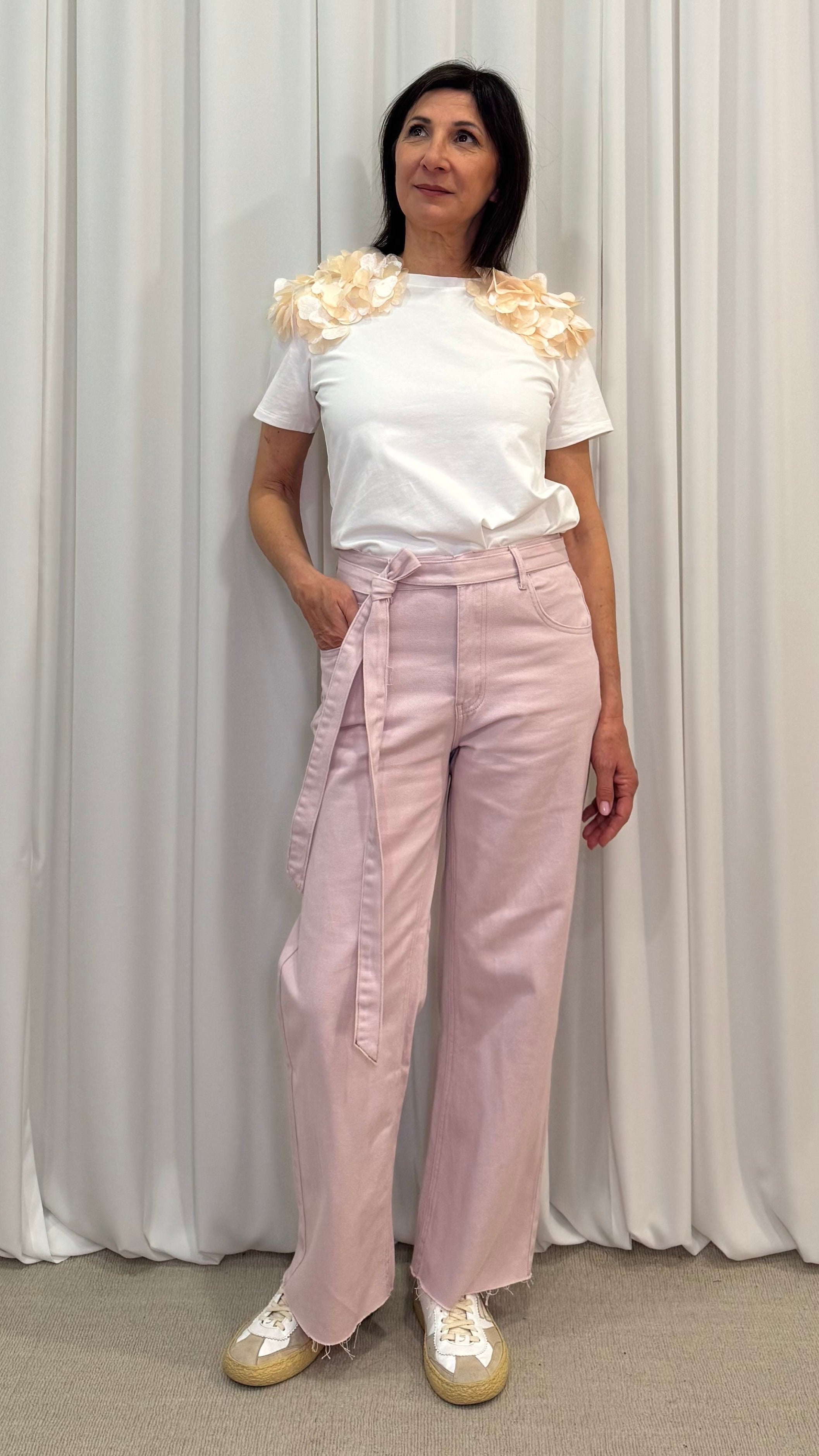 PANTALONI CON NASTRO