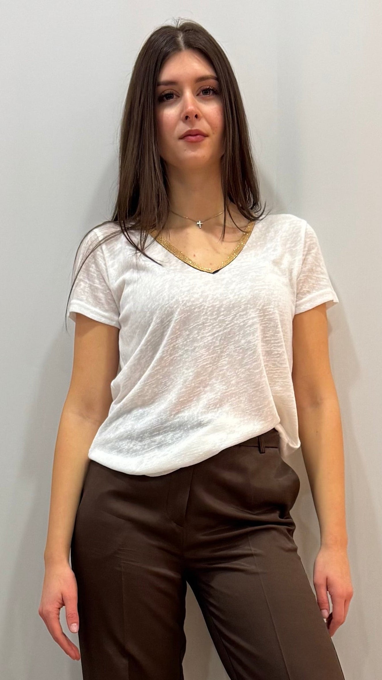 T-SHIRT CON PROFILO LUMINOSO