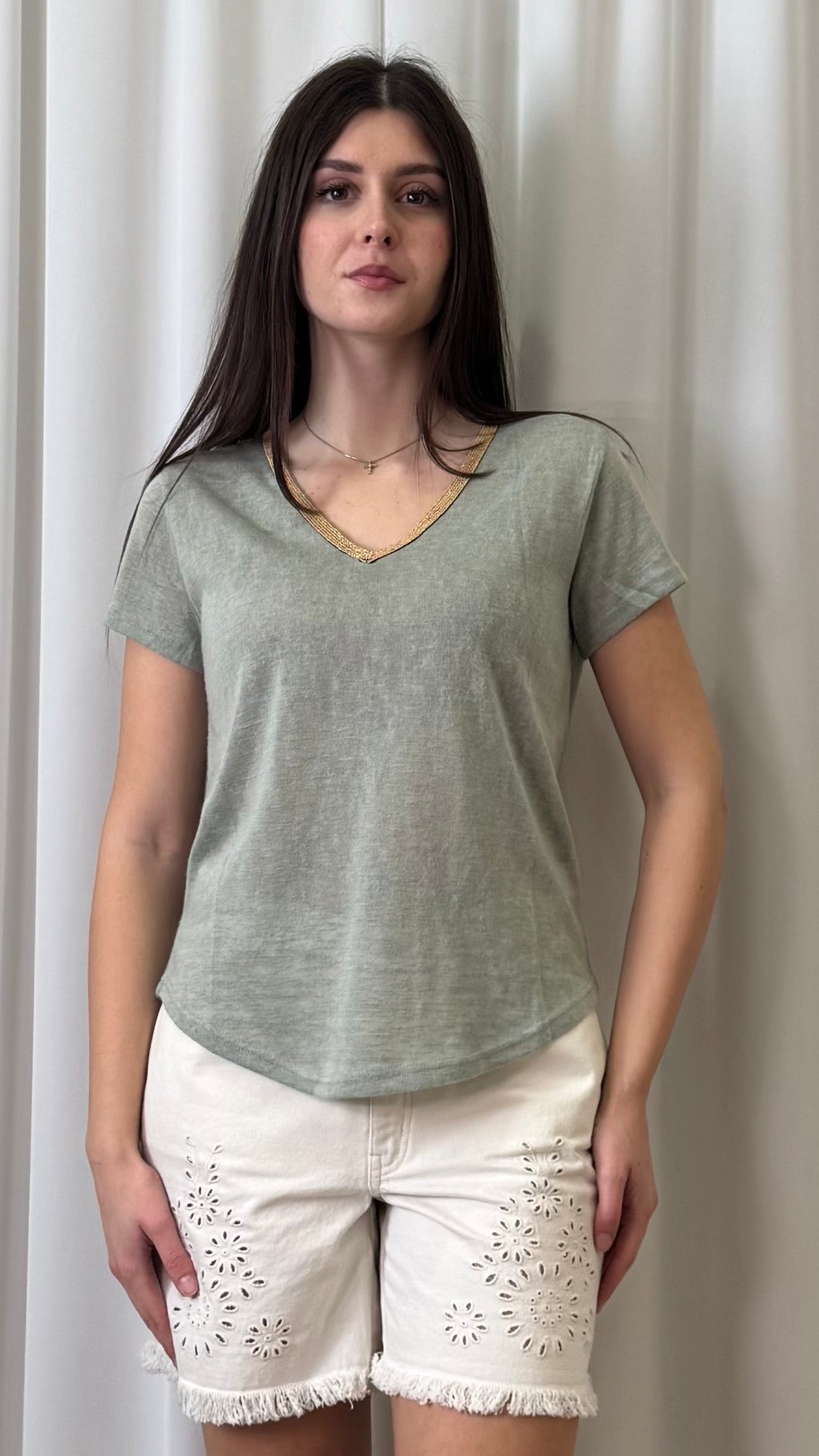 T-SHIRT CON PROFILO LUMINOSO
