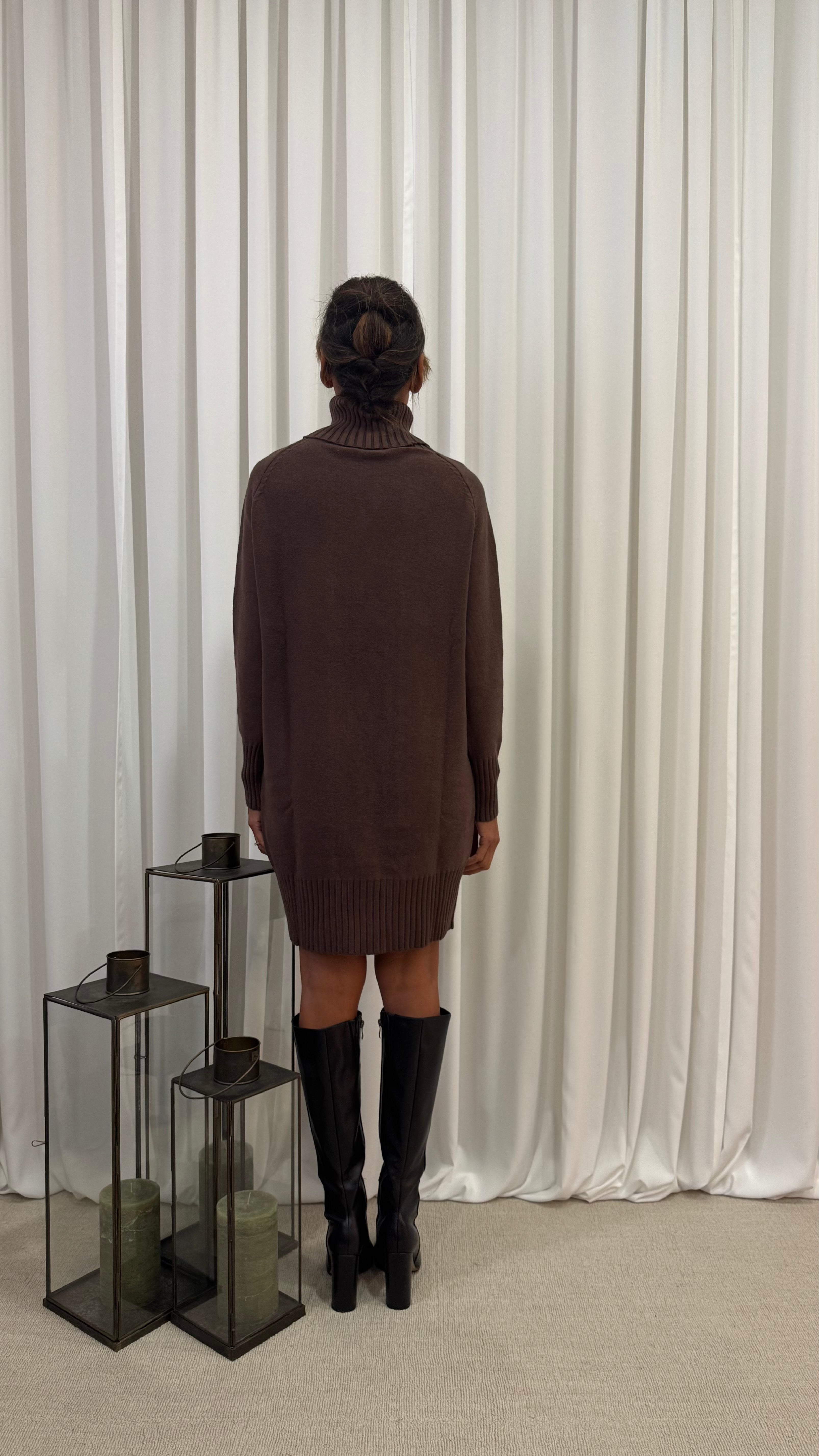 ABITO VISCOSA CON TRECCIA CENTRALE