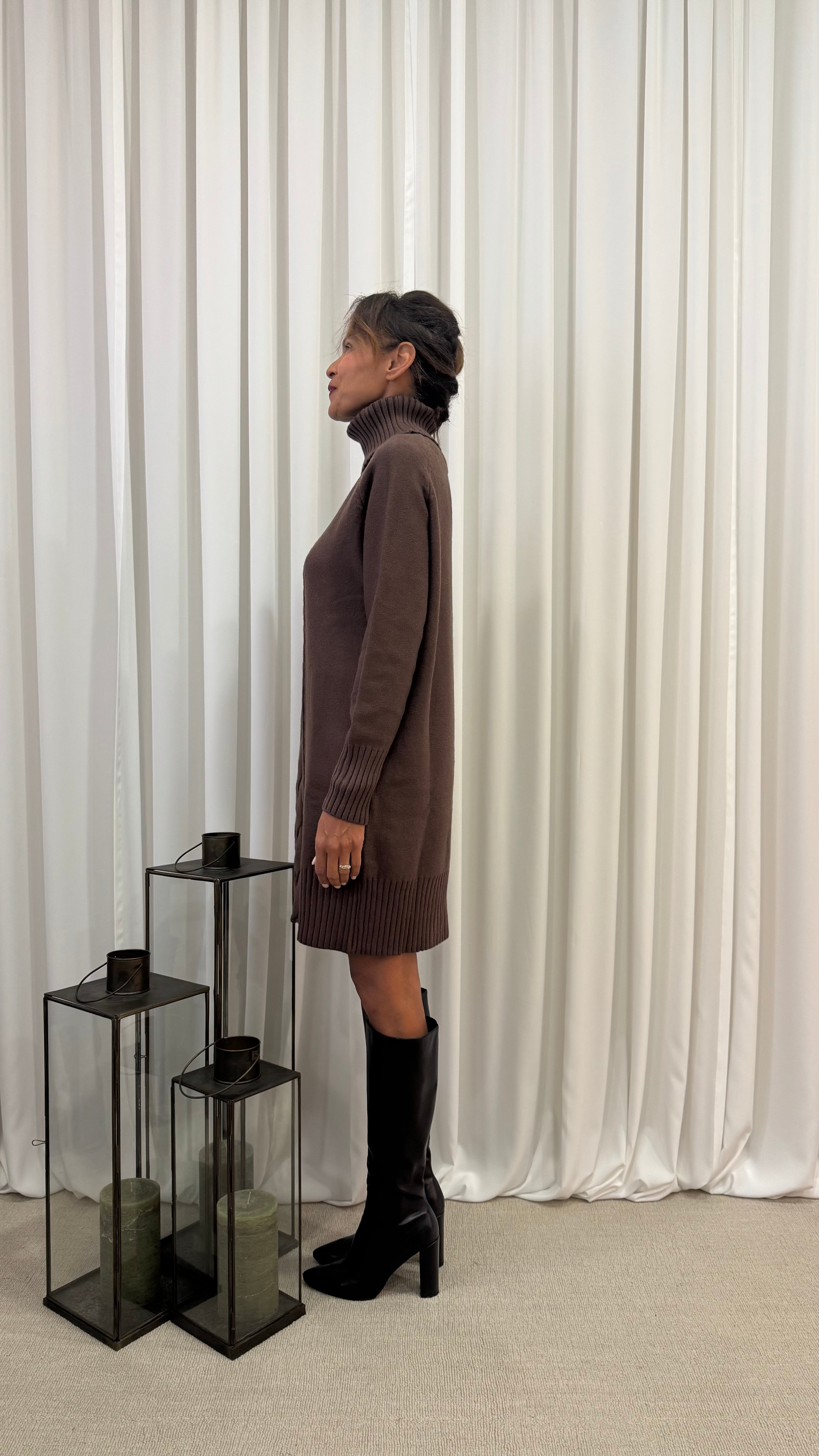 ABITO VISCOSA CON TRECCIA CENTRALE