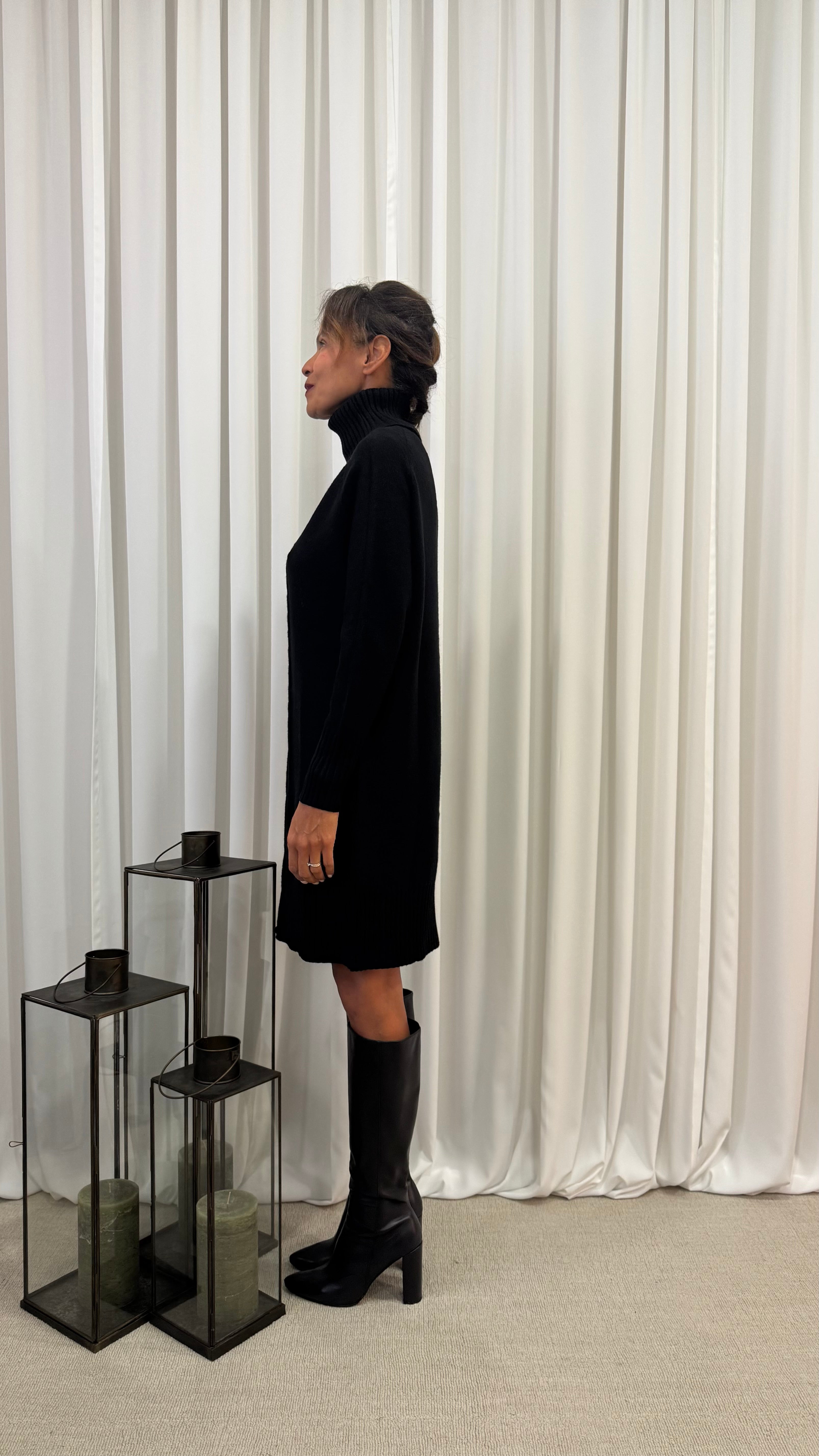 ABITO VISCOSA CON TRECCIA CENTRALE