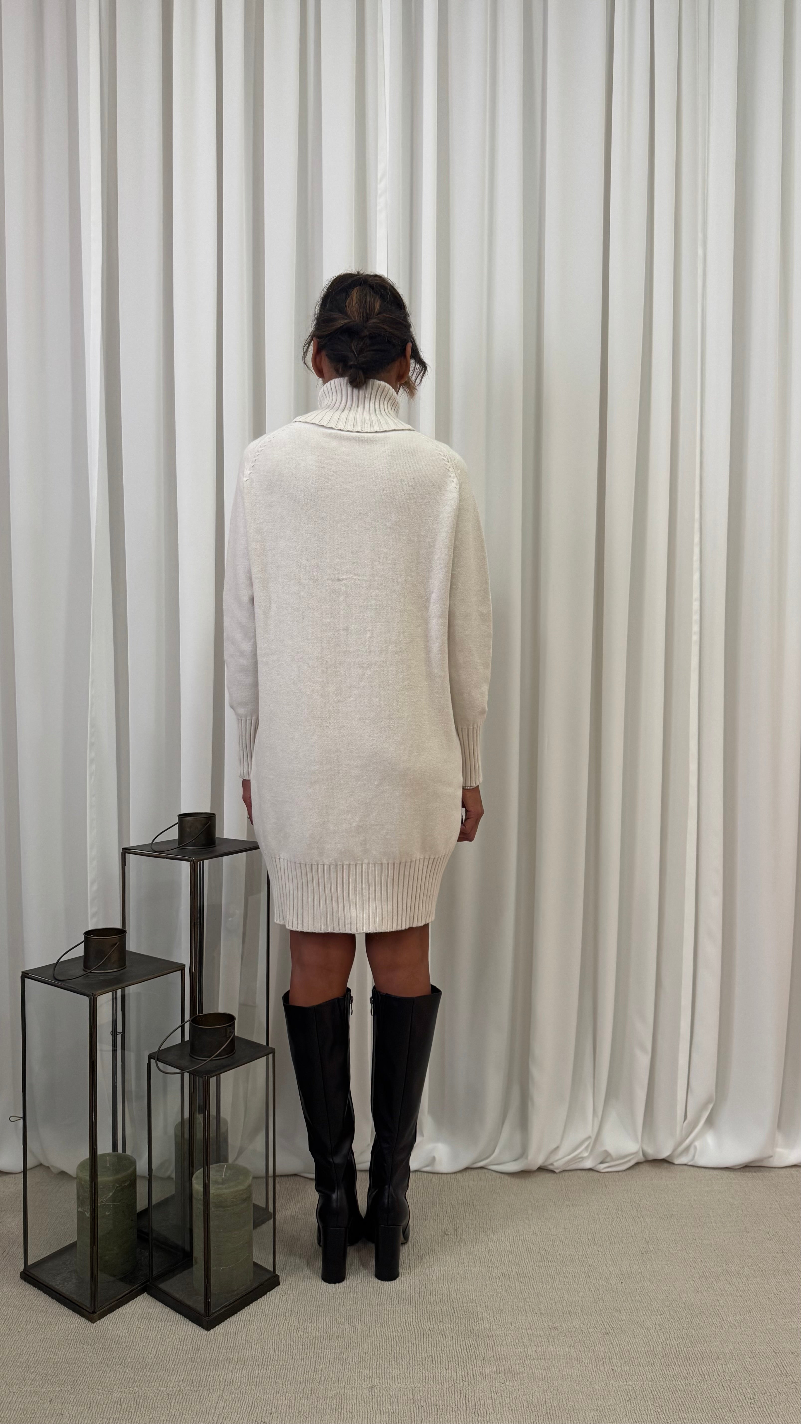 ABITO VISCOSA CON TRECCIA CENTRALE