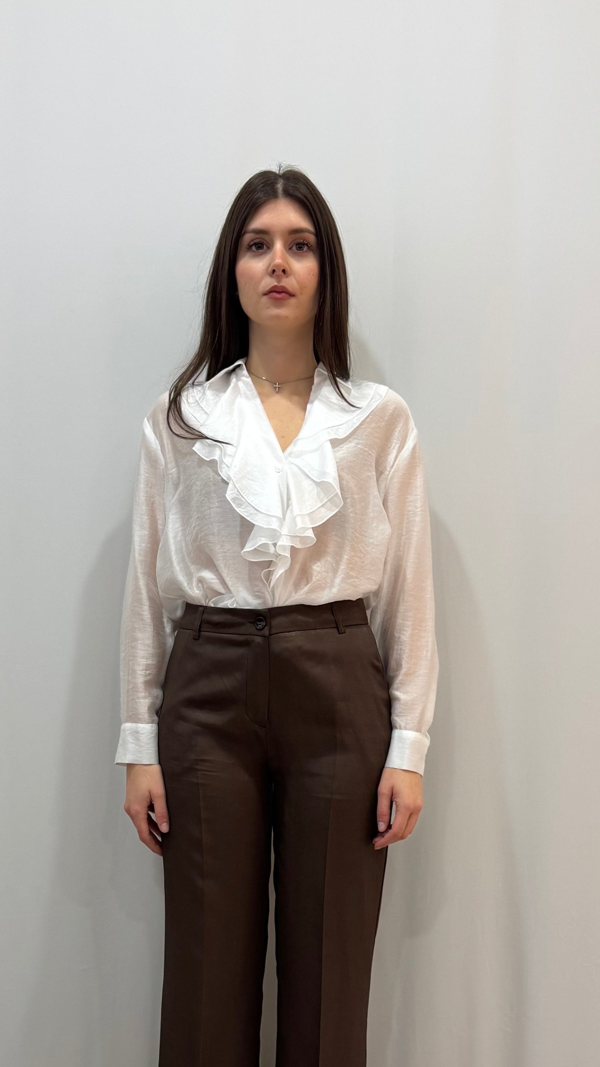 CAMICIA CON JABOT