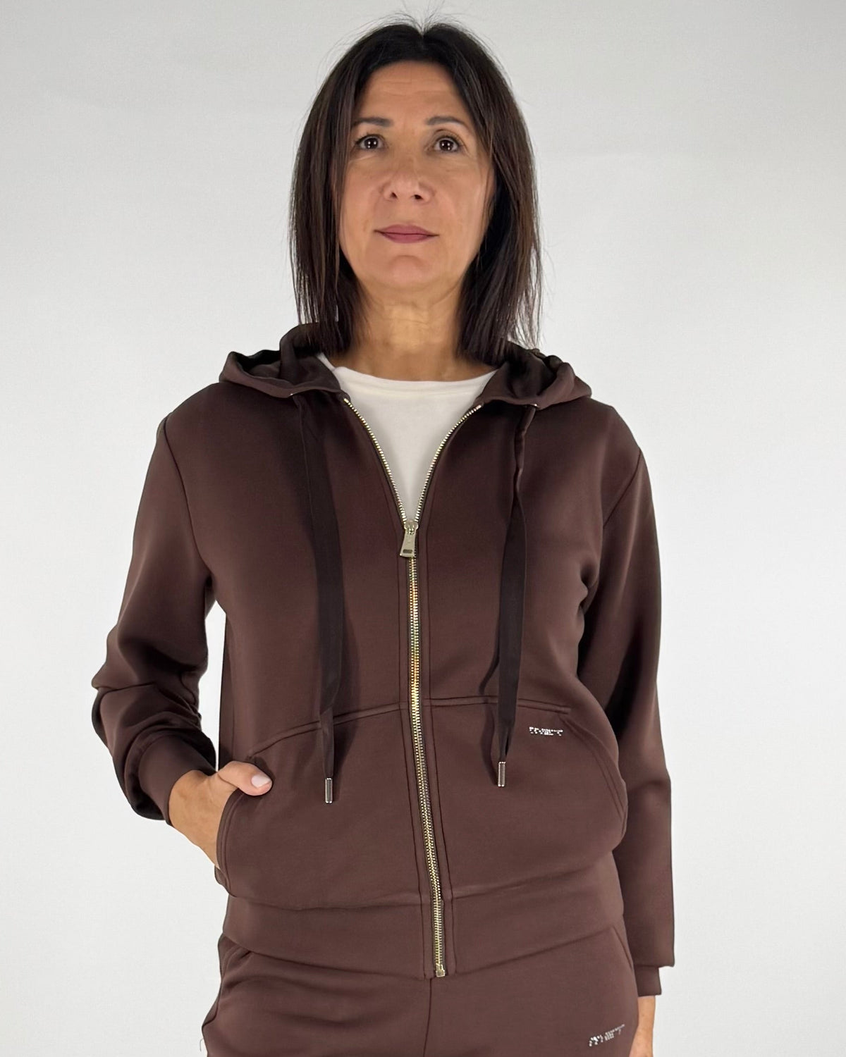 FELPA CON CAPPUCCIO E ZIP