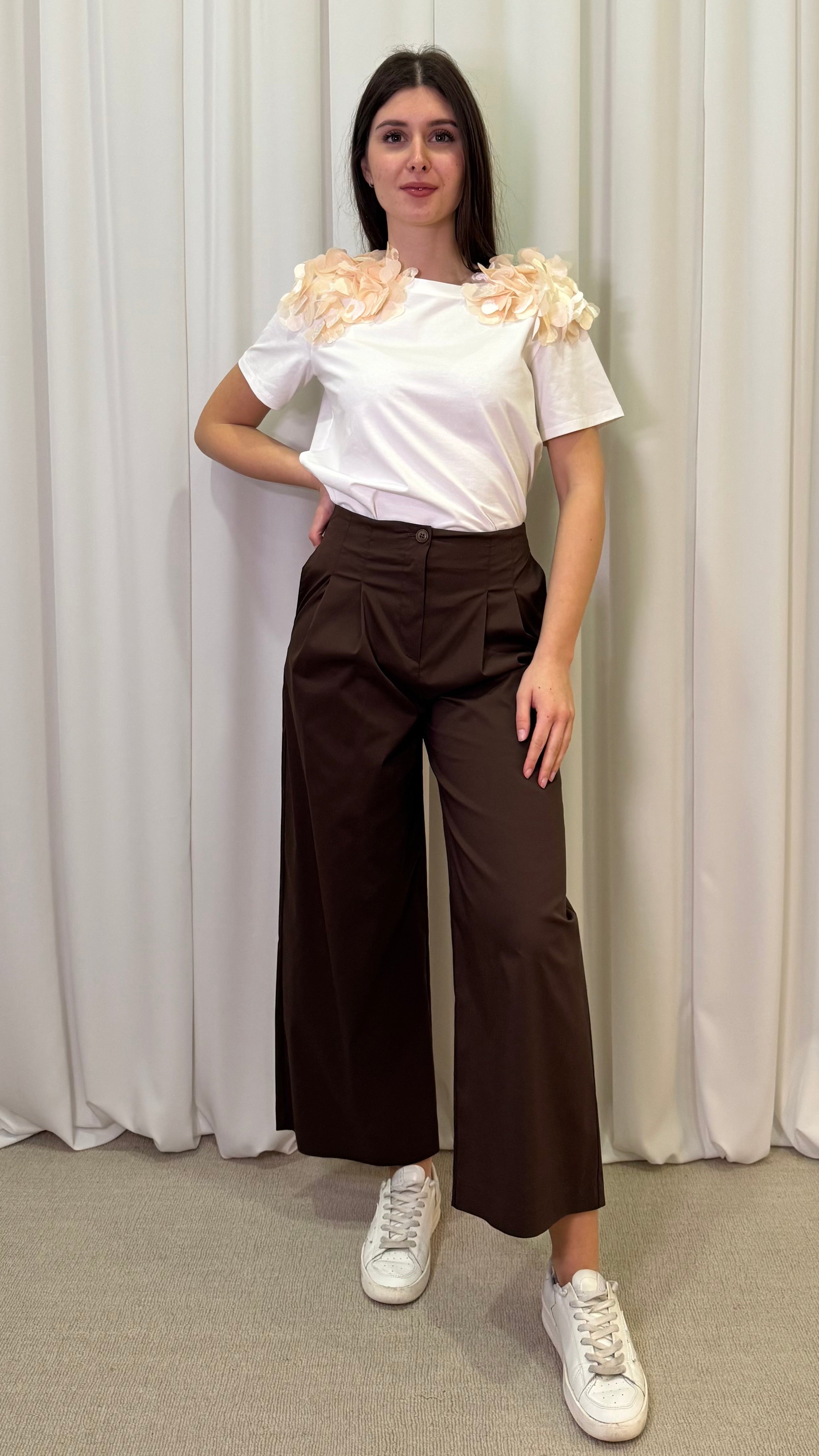 PANTALONE CON PINCES