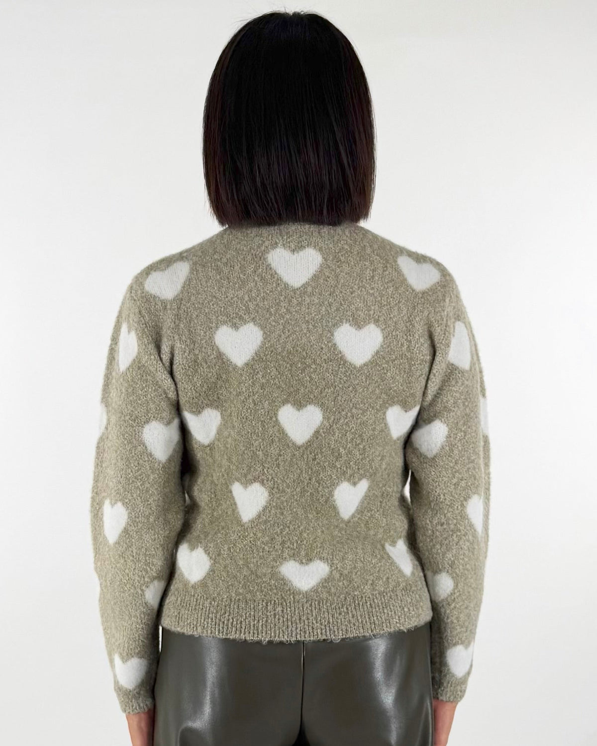 MAGLIA CON CUORI ALLOVER