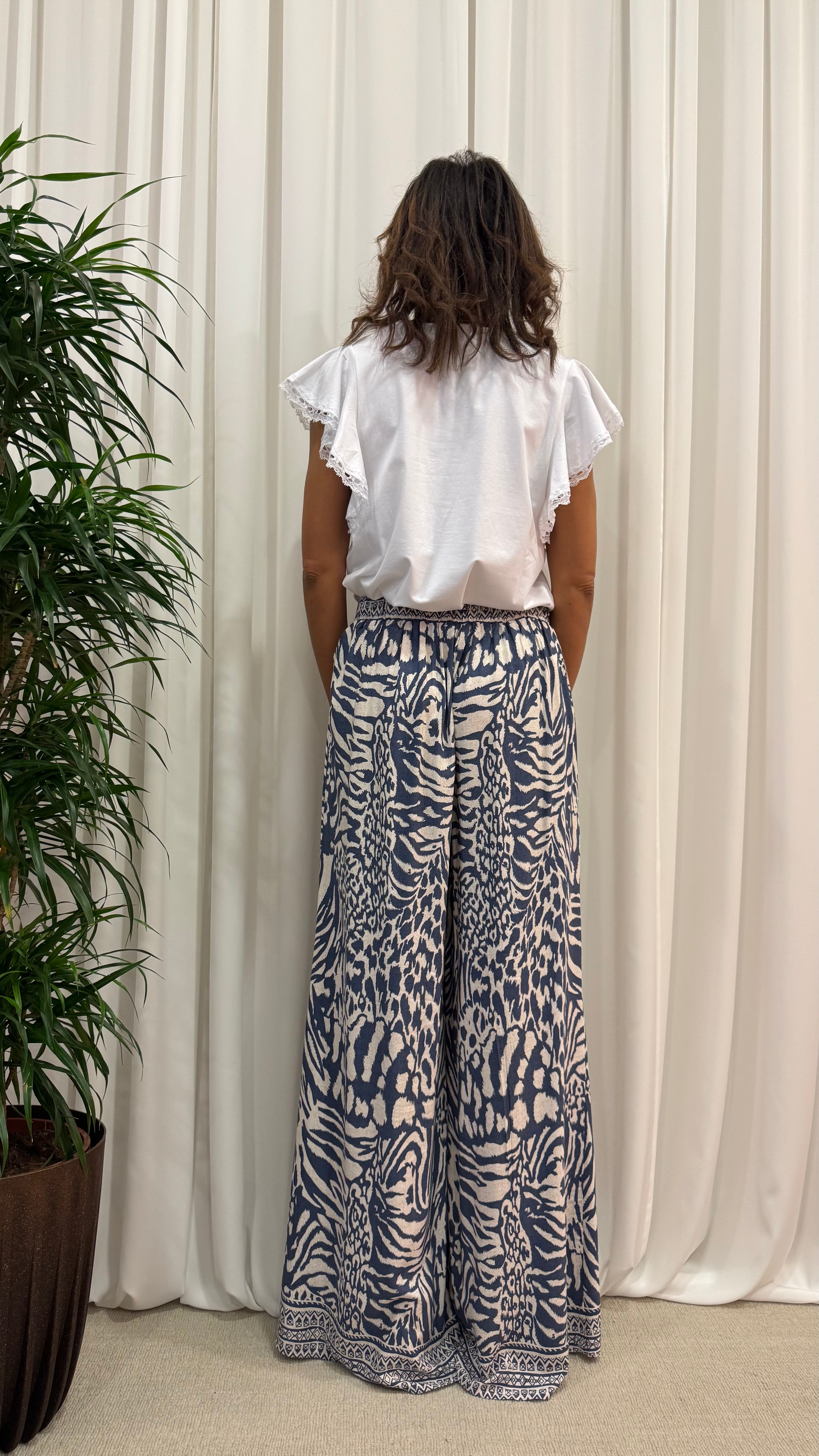 WIDE TROUSERS WITH ETHNIC PRINT 