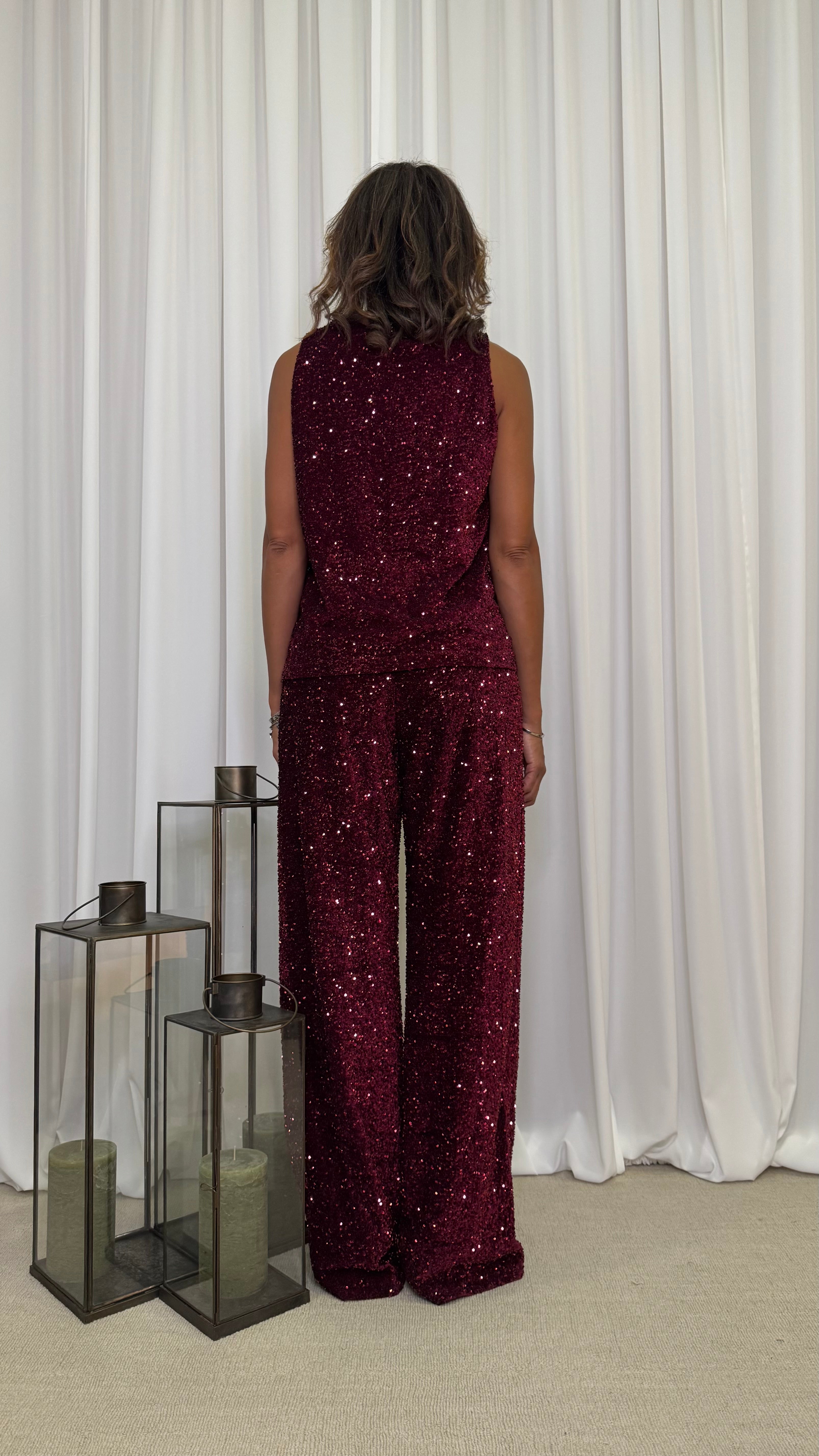 SEQUINED TOP